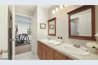 26 David Dr, Hanover Township, NJ 07981 - Photo 32