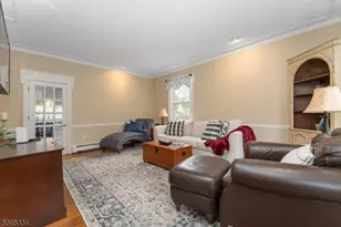 383 Pittstown Rd, Franklin Township, NJ 08867 - Photo 4