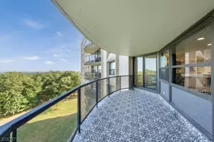 2 Claridge Dr, Verona, NJ 07044 - Photo 22