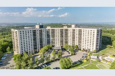 2 Claridge Dr #8AE, Verona, NJ 07044 - Photo 36