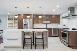 2 Claridge Dr, Verona, NJ 07044 - Photo 6