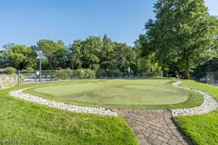 2 Claridge Dr, Verona, NJ 07044 - Photo 32