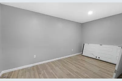 481 Preakness Ave, Paterson, NJ 07502 - Photo 8