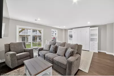 9 Saw Mill Cir, Hackettstown, NJ 07840 - Photo 10