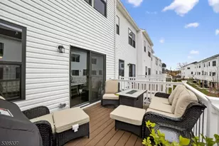 9 Saw Mill Cir, Hackettstown, NJ 07840 - Photo 14