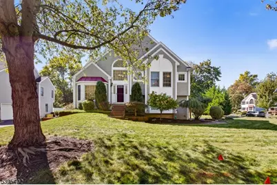 17 Elm St, Hopewell Boro, NJ 08525 - Photo 1