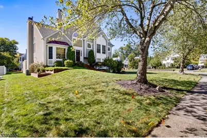 17 Elm St, Hopewell Boro, NJ 08525 - Photo 2