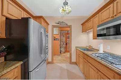 468 Crossfields Ln, Franklin Township, NJ 08873 - Photo 40