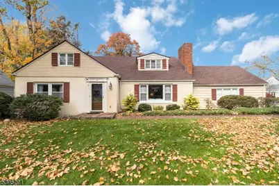 9 Beechwood Dr, Morris Township, NJ 07960 - Photo 1