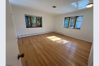 391 Forest Rd, Mahwah, NJ 07430 - Photo 20