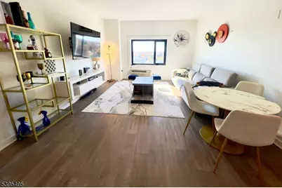 1 Carriage City Plz Apt #904, Rahway, NJ 07065 - Photo 10