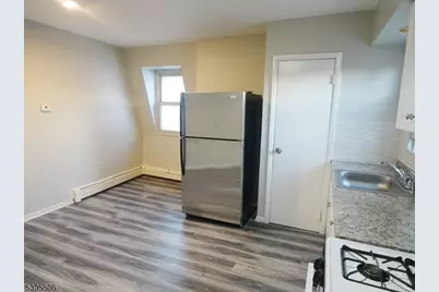 510 Morris Ave, Elizabeth, NJ 07208 - Photo 2