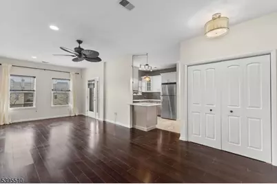 1017 Brittany Dr, Wayne, NJ 07470 - Photo 2