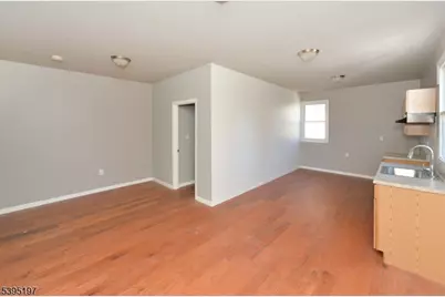 523 Park Ave, Paterson, NJ 07504 - Photo 12