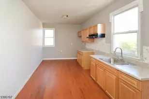 523 Park Ave, Paterson, NJ 07504 - Photo 4