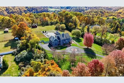 9 Doefield Rd, Lebanon Township, NJ 07830 - Photo 2