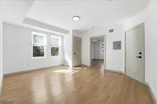 260 S 10th St, Newark, NJ 07103 - Photo 8