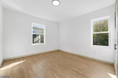 260 S 10th St #2, Newark, NJ 07103 - Photo 18