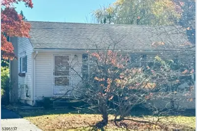 148 Eyland Ave, Roxbury Township, NJ 07876 - Photo 2