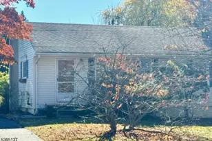 148 Eyland Ave, Roxbury Township, NJ 07876 - Photo 2