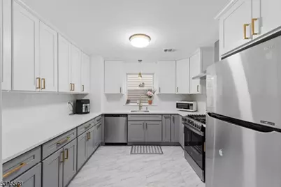 72 Sherman Ave, Newark, NJ 07114 - Photo 2