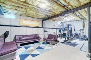 35 College Avenue, East Orange, NJ 07017 - Photo 16