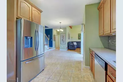 35 College Avenue, East Orange, NJ 07017 - Photo 10