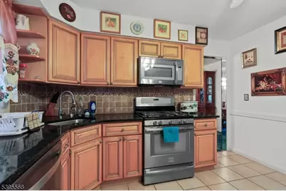 32 Ruby St, Springfield, NJ 07081 - Photo 8