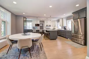 517 Berkeley Ave, Orange, NJ 07050 - Photo 6