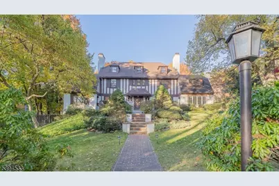 16 West Road, Millburn, NJ 07078 - Photo 2