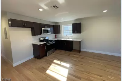 121 Lewis St #2, Paterson, NJ 07501 - Photo 8