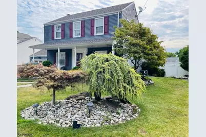 57 Russell Ave, Rahway, NJ 07065 - Photo 2