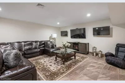 305 Green Rd, Sparta Township, NJ 07871 - Photo 34