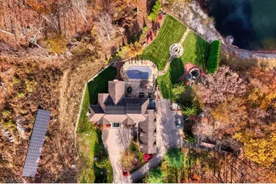 305 Green Rd, Sparta Township, NJ 07871 - Photo 2