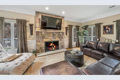 305 Green Rd, Sparta Township, NJ 07871 - Photo 8