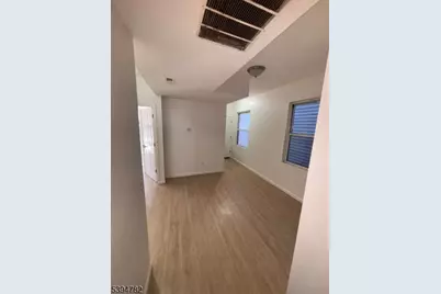 60 S 12th St #3, Newark, NJ 07107 - Photo 12