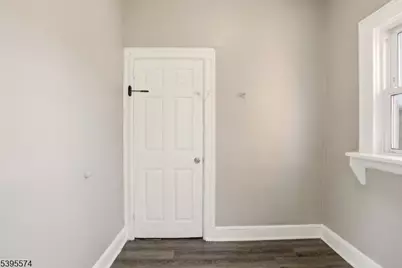 233 N 18th St, East Orange, NJ 07017 - Photo 18