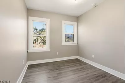 233 N 18th St, East Orange, NJ 07017 - Photo 12