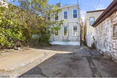 233 N 18th St, East Orange, NJ 07017 - Photo 26