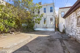 233 N 18th St, East Orange, NJ 07017 - Photo 26