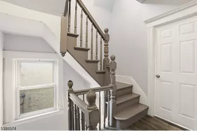 233 N 18th St, East Orange, NJ 07017 - Photo 8