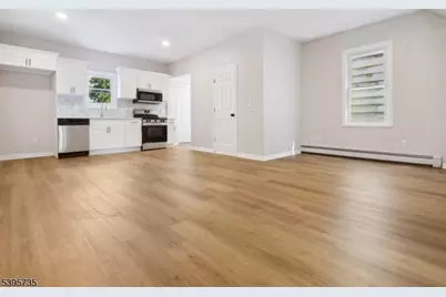 243 Mount Vernon Ave #1, Orange, NJ 07050 - Photo 4