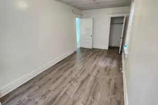 69 Seymour Ave, Newark, NJ 07108 - Photo 10