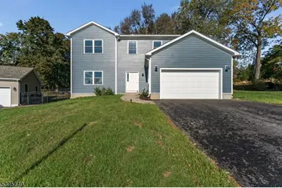 9 Heather Hill Rd, Washington Boro, NJ 07882 - Photo 2