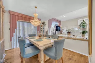 19 Winston Dr, Franklin Township, NJ 08873 - Photo 10