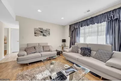 19 Winston Dr, Franklin Township, NJ 08873 - Photo 16