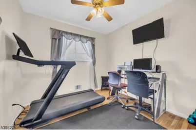 19 Winston Dr, Franklin Township, NJ 08873 - Photo 20