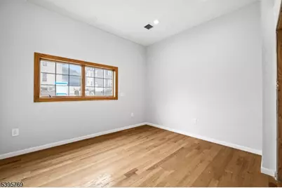 176 Union Ave #8, Rutherford, NJ 07070 - Photo 2