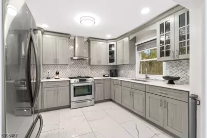 88 Hinchman Ave, Wayne, NJ 07470 - Photo 10