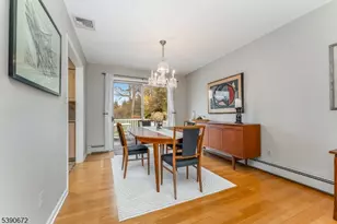 13 Glutting Pl, East Hanover Township, NJ 07936 - Photo 10